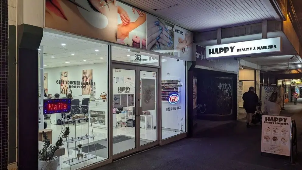 HAPPY Beauty & Nailspa shopfront on High Street, Northcote
