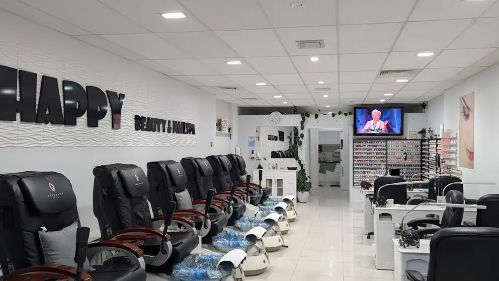 Inside HAPPY Beauty & Nailspa on High Street, Northcote